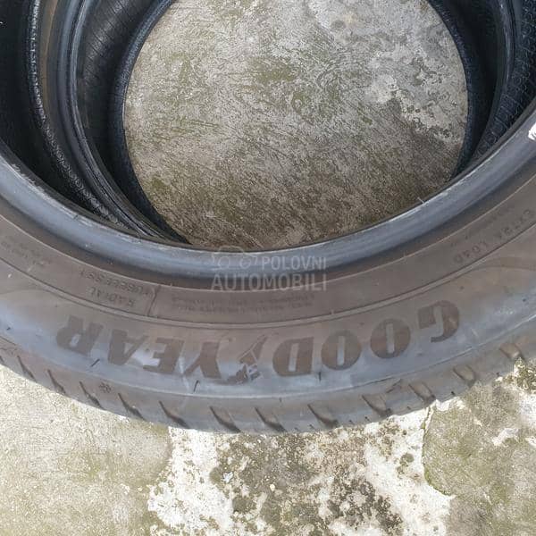 Goodyear 195/55 R16 Zimska
