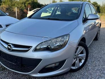 Opel Astra J 1.7CDTI COSMO/SPORT