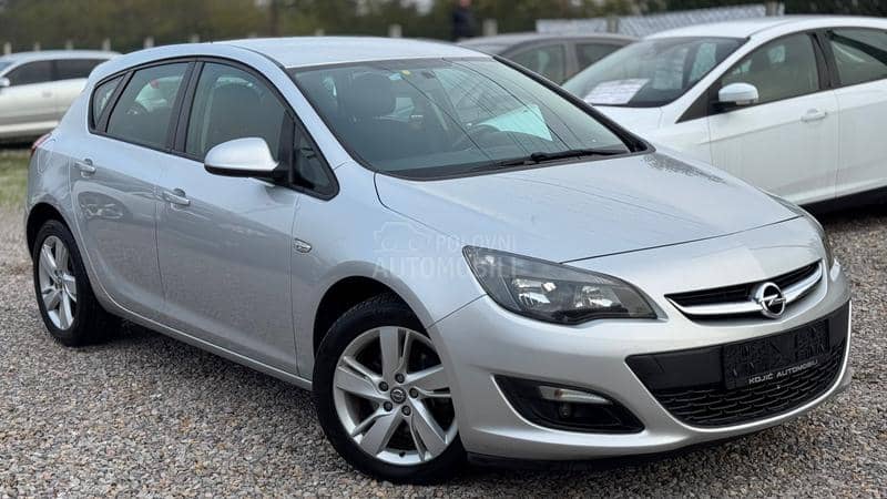 Opel Astra J 1.7CDTI COSMO/SPORT