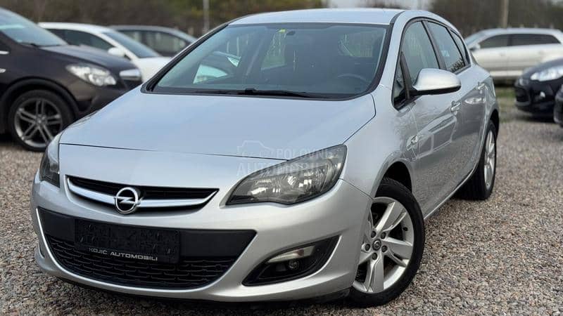 Opel Astra J 1.7CDTI COSMO/SPORT