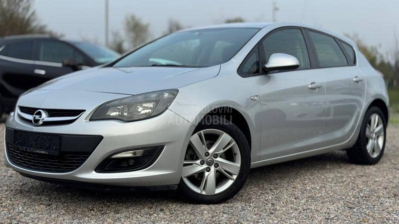 Opel Astra J 1.7CDTI COSMO/SPORT