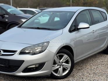 Opel Astra J 1.7CDTI COSMO/SPORT