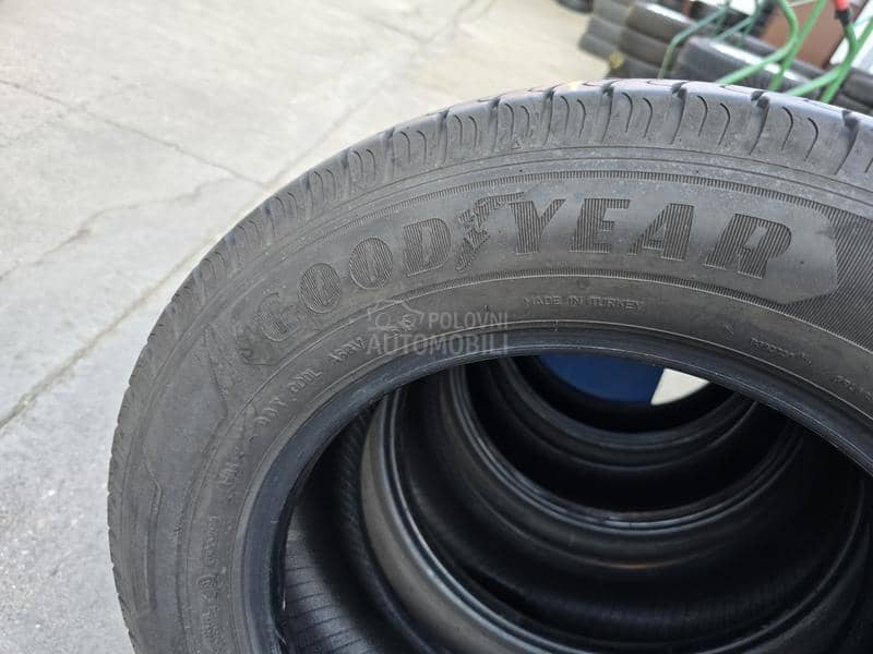 Goodyear 215/65 R16 Letnja