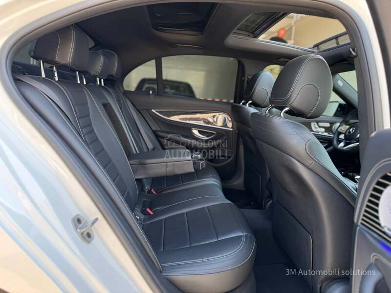 Mercedes Benz E 220 D/AMG/4M/PANO/20