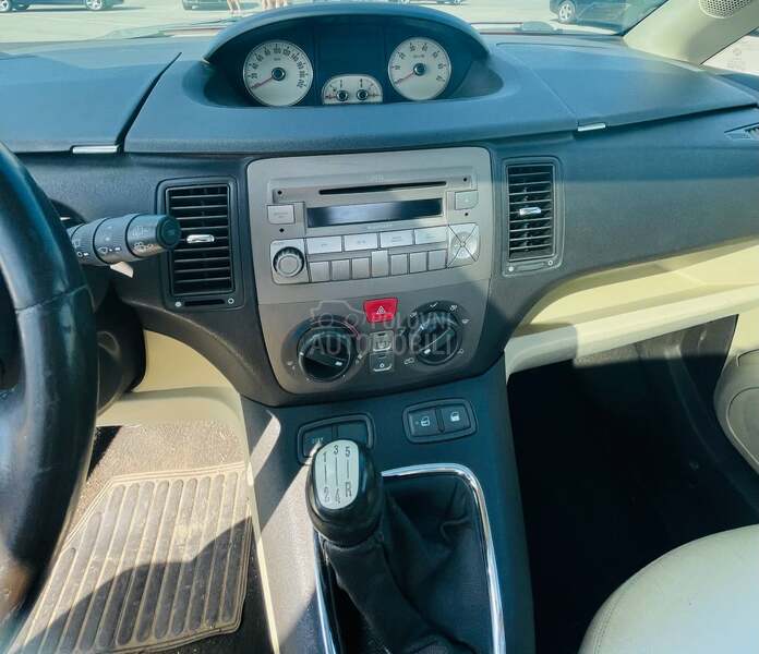 Lancia Musa 1.3 multijet