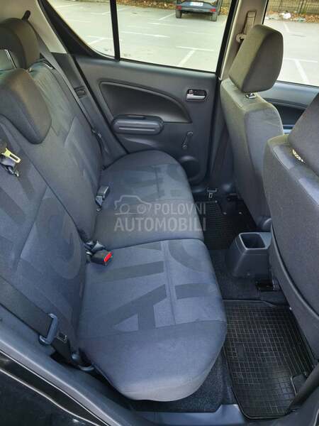 Opel Agila 1.2