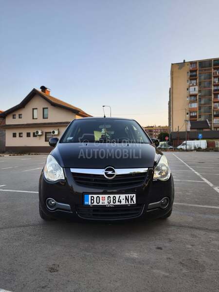 Opel Agila 1.2