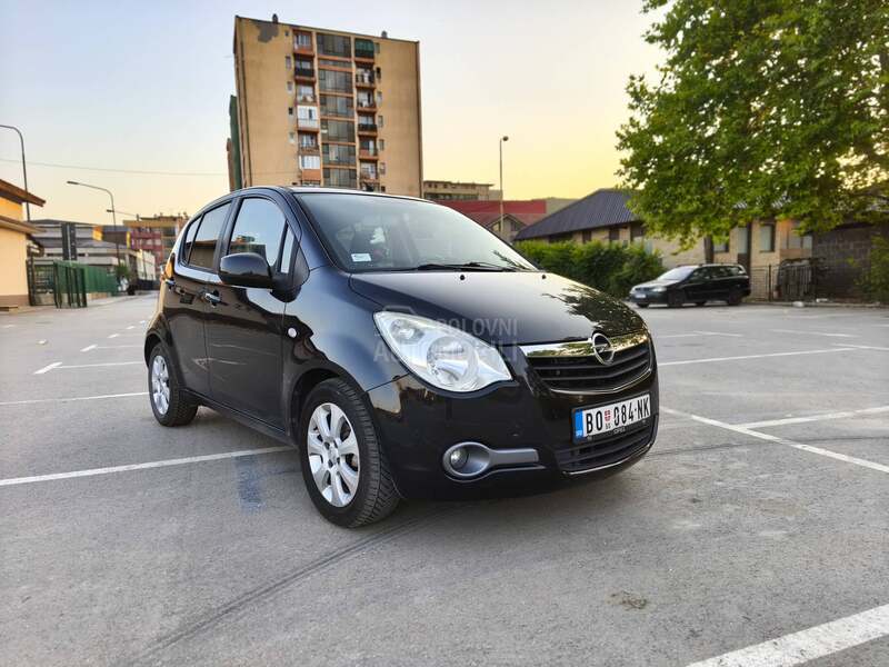 Opel Agila 1.2
