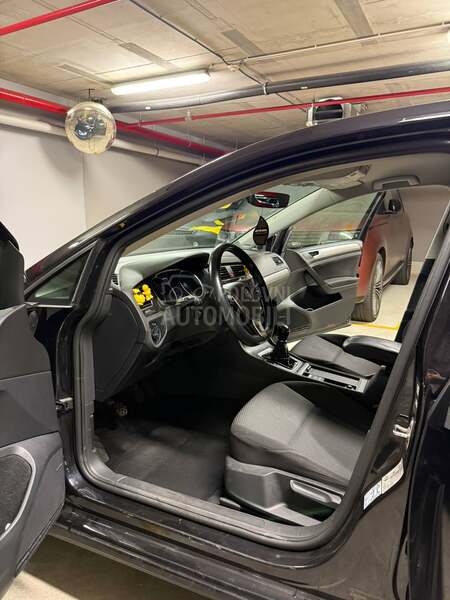 Volkswagen Golf 7 