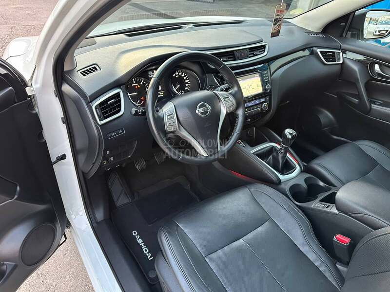 Nissan Qashqai 1.5 dci TEKNA