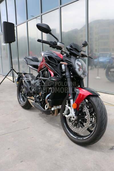 MV Agusta Brutale RR