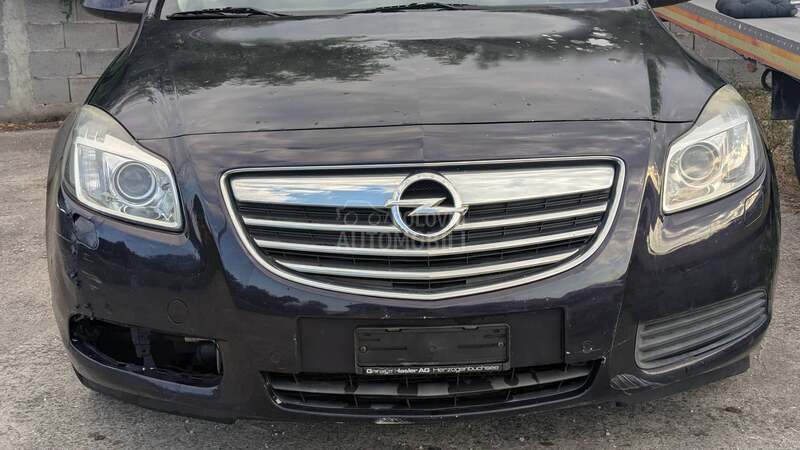 Opel Insignia 2.0 turbo