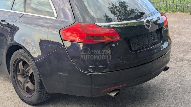 Opel Insignia 2.0 turbo