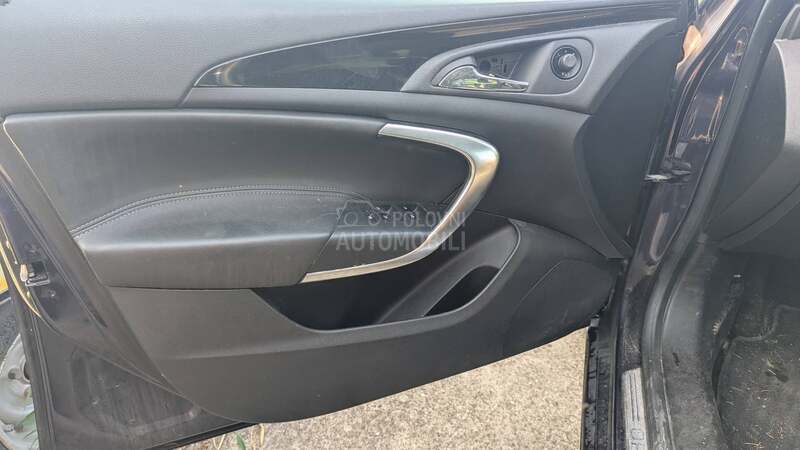 Opel Insignia 2.0 turbo