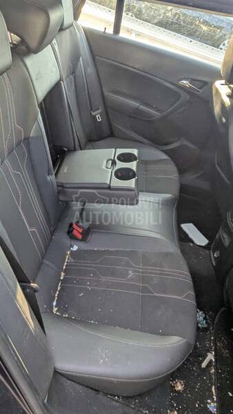 Opel Insignia 2.0 turbo