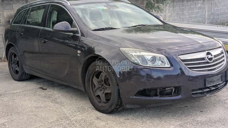 Opel Insignia 2.0 turbo