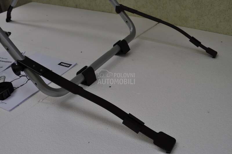 Thule nosac za 3 bicikle