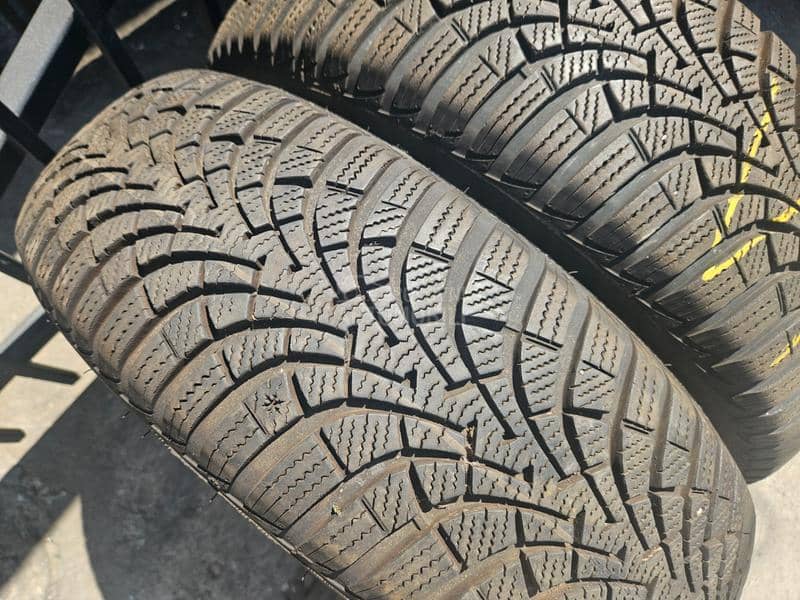 Goodyear 195/65 R15 Sve sezone