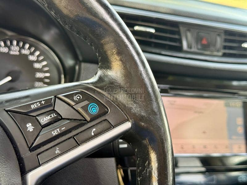 Nissan X-Trail platinum 4x4