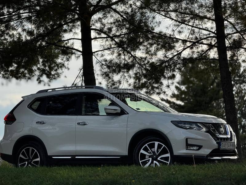 Nissan X-Trail platinum 4x4