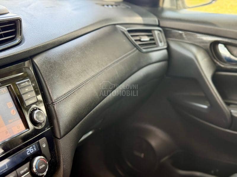 Nissan X-Trail platinum 4x4