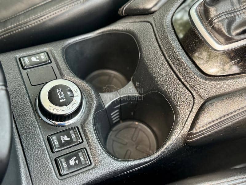 Nissan X-Trail platinum 4x4