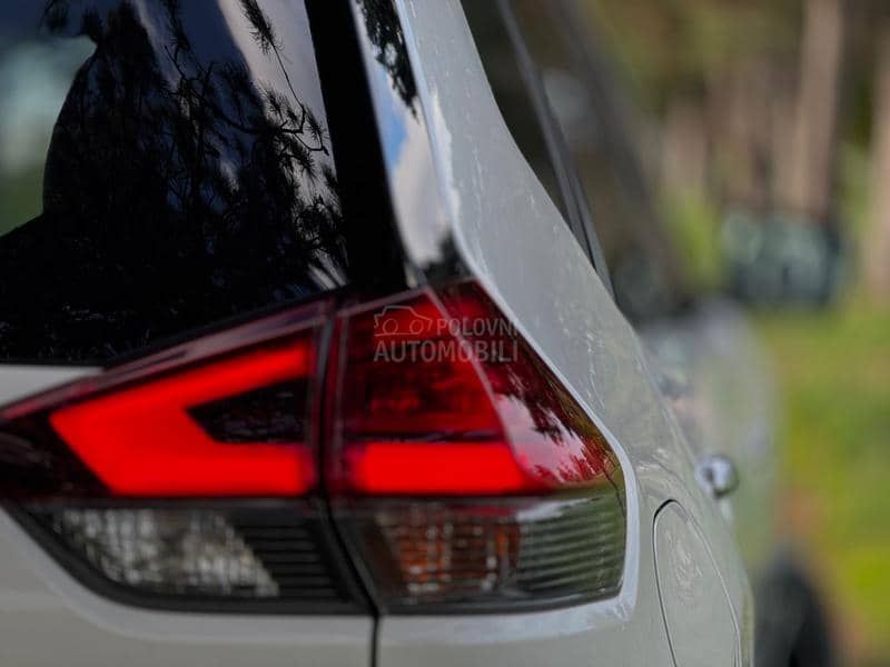 Nissan X-Trail platinum 4x4