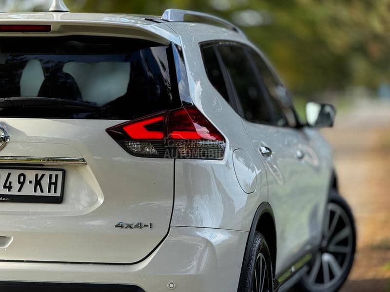 Nissan X-Trail platinum 4x4