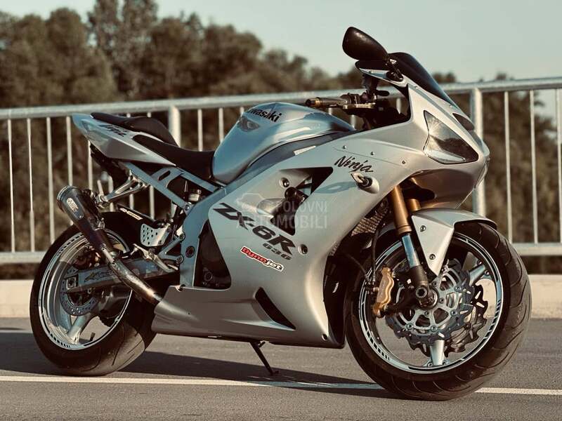 Kawasaki ZX6R