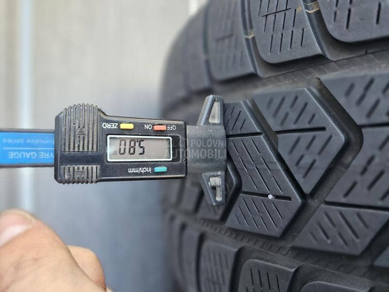 Pirelli 255/50 R19 Zimska