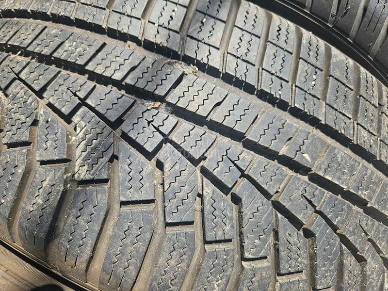 Hankook 205/55 R16 Sve sezone