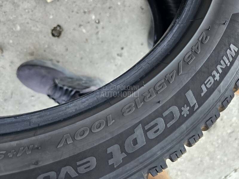 Hankook 245/45 R18 Zimska