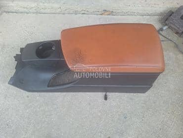 Naslon za ruku X3 E83 za BMW X3 od 2004. do 2010. god.