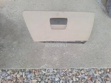 Kaseta za E90, E91 za BMW Serija 3 od 2005. do 2012. god.