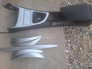 Naslon i M lasne za E87 za BMW Serija 1 od 2004. do 2012. god.