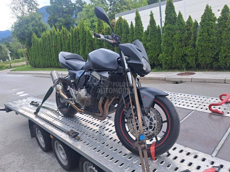 Kawasaki z750 delovi