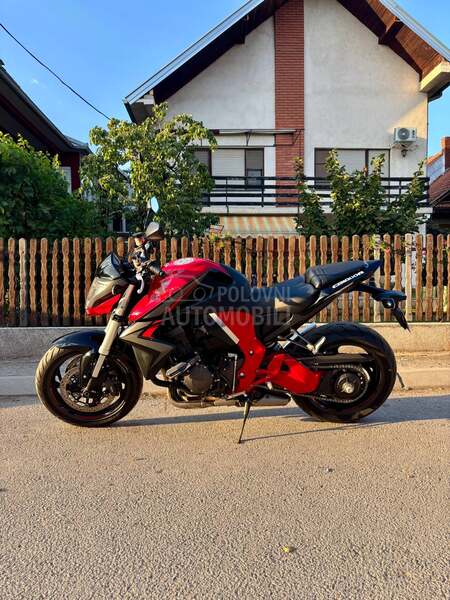 Honda cb1000r cb 1000 r
