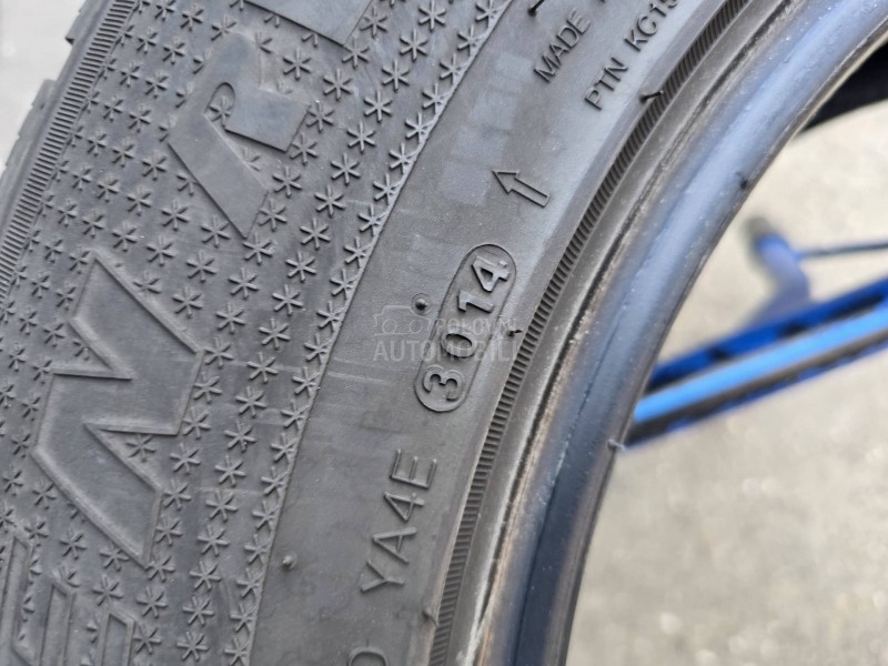 Kumho 215/70 R16 Zimska