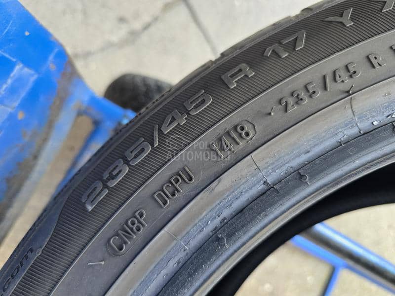 Uniroyal 235/45 R17 Letnja