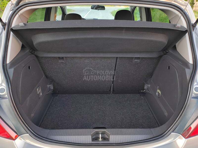 Opel Corsa D 1,2 2011g /N O V A/
