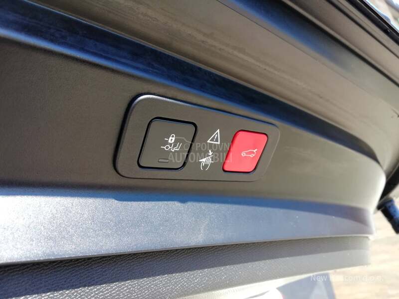 Peugeot 5008 1.5BlueHDI