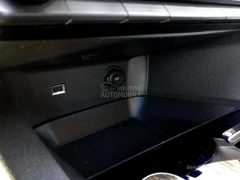 Peugeot 5008 1.5BlueHDI