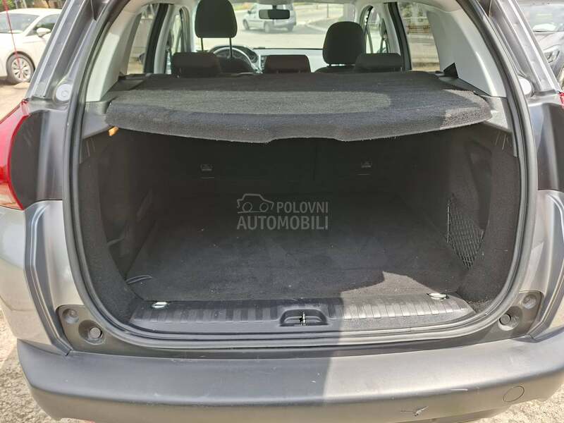 Peugeot 2008 1,2 STYLE
