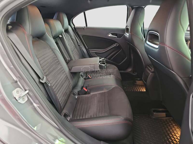 Mercedes Benz A 180 3 xAMG