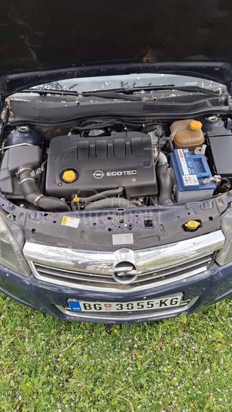 Opel Astra H 