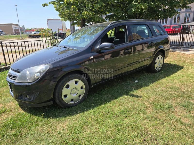 Opel Astra H 