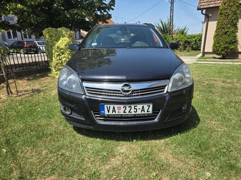Opel Astra H 