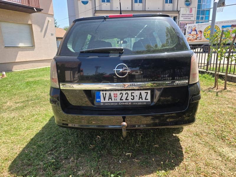 Opel Astra H 