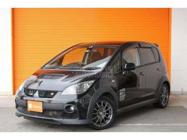Mitsubishi Colt 2004. god. -  kompletan auto u delovima