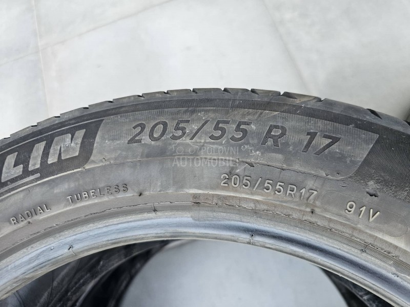 Michelin 205/55 R17 Letnja